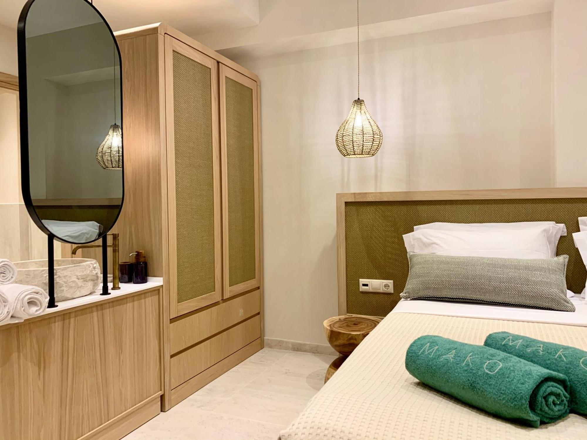 Mako Sea & Suites Pefkochori Bilik gambar